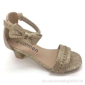 Neue Peep-Toe-Prinzessin-Sandalen mit niedrigem Haken